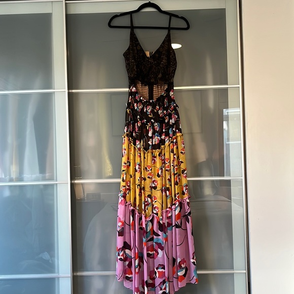 BCBG Max Azria Cut Out Maxi Dress in Black Combo - Picture 2 of 4